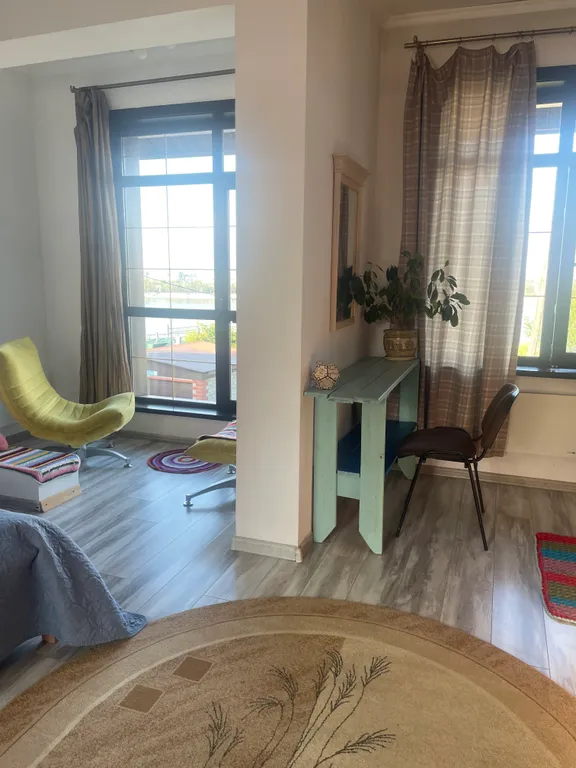 Дом с красивым видом на Ангару