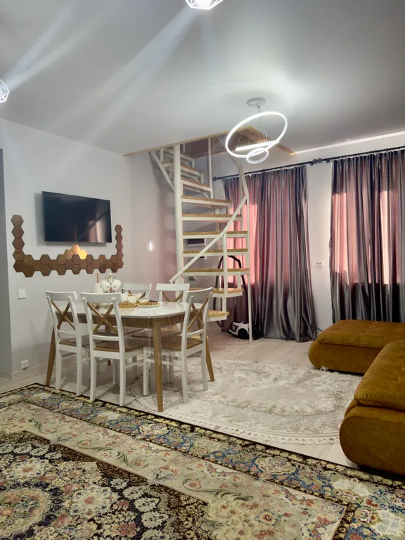 5-комнатный Дом