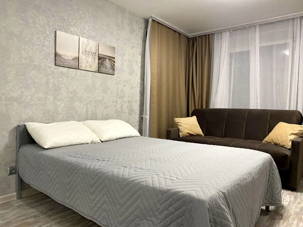 Очень уютная, стильная квартира студия в стиле лофт