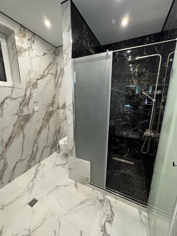 Дом с баней на дровах и мангальной зоной