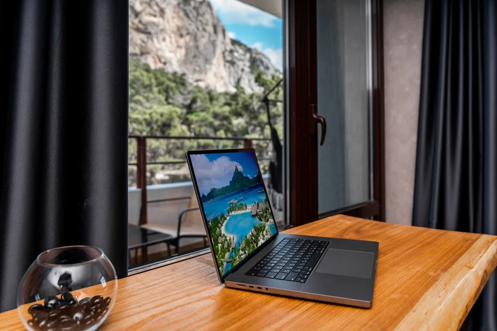 Дизайнерский апартамент в лучшей локации Крыма