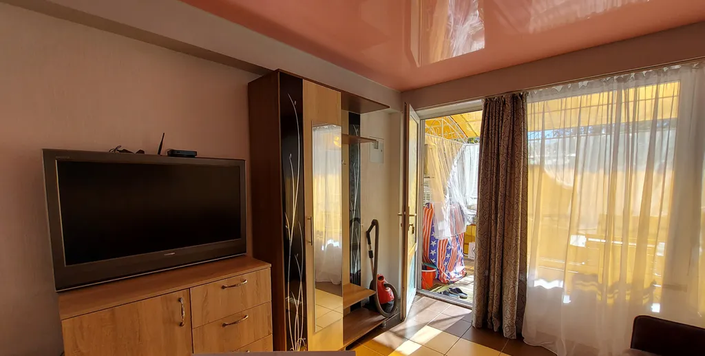 Студия в ЖК Вилладельмар с беседкой