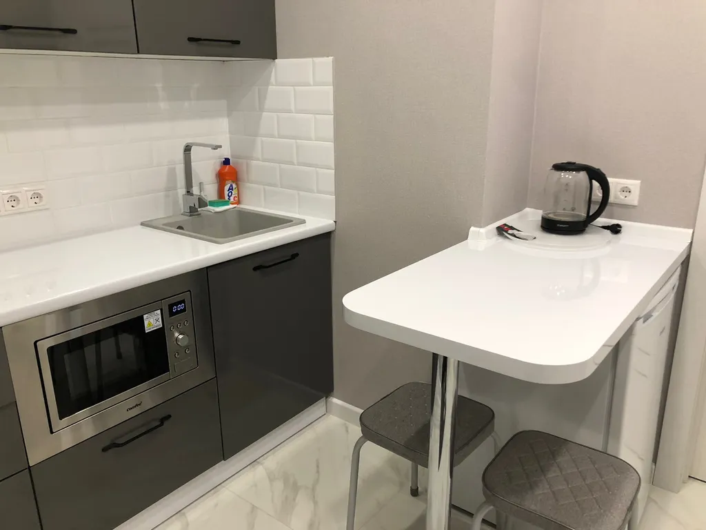 Двухкомнатная квартира с дизайнерским ремонтом