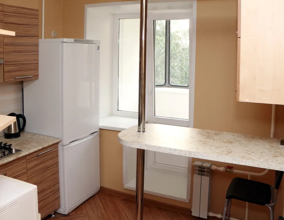 Однушка с балконом и кондиционером в центре