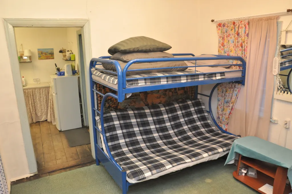 Дом-дача в горах с русской печкой, рядом с речкой и видом на горы