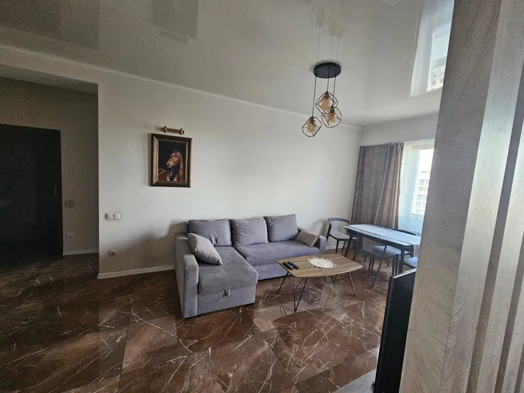 Современная, светлая квартира в элитном районе