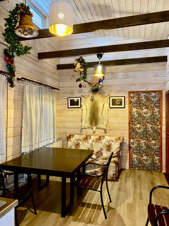 Коттедж Большой дом с террасой, баней на дровах и чаном в лесу на берегу реки — Старово