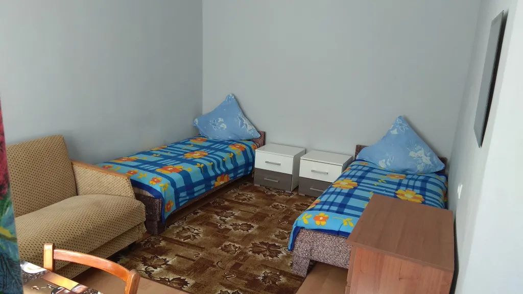 Квартира Комната №5 в частном доме — аренда посуточно в Евпатория