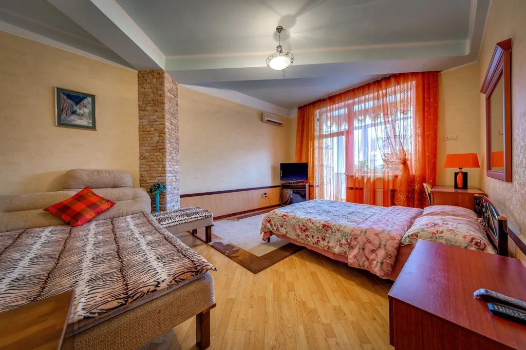 Апартаменты у Приморского парка