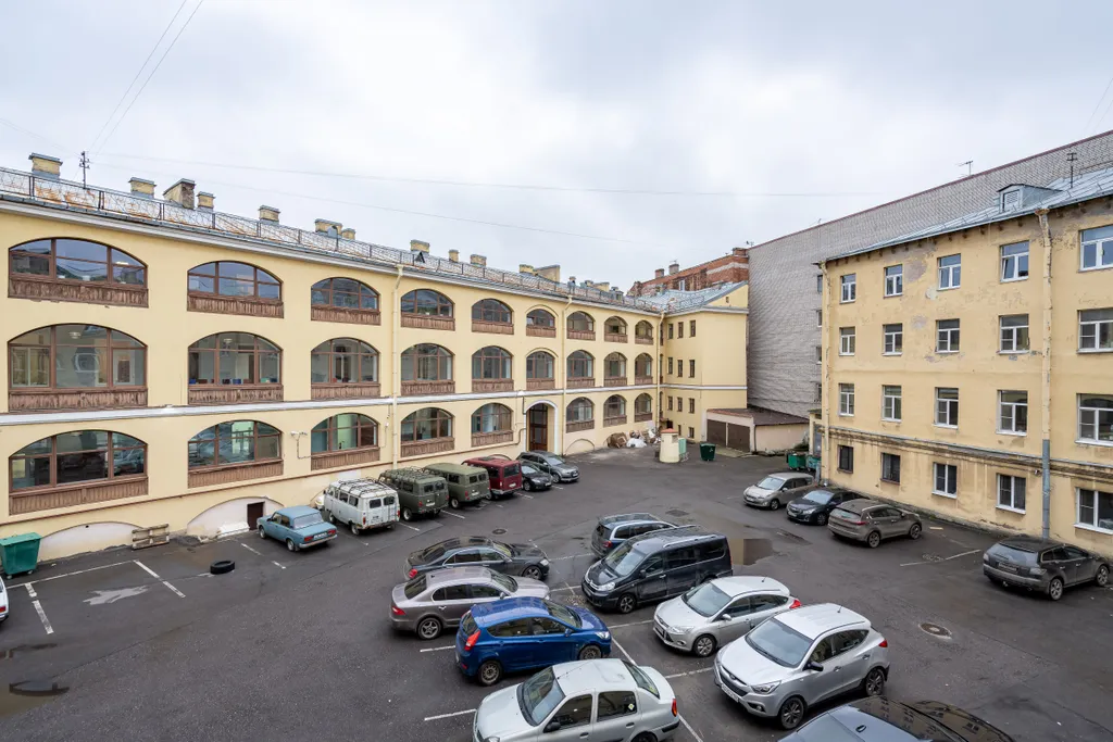 Квартира 3-комнатная Квартира — Санкт-Петербург