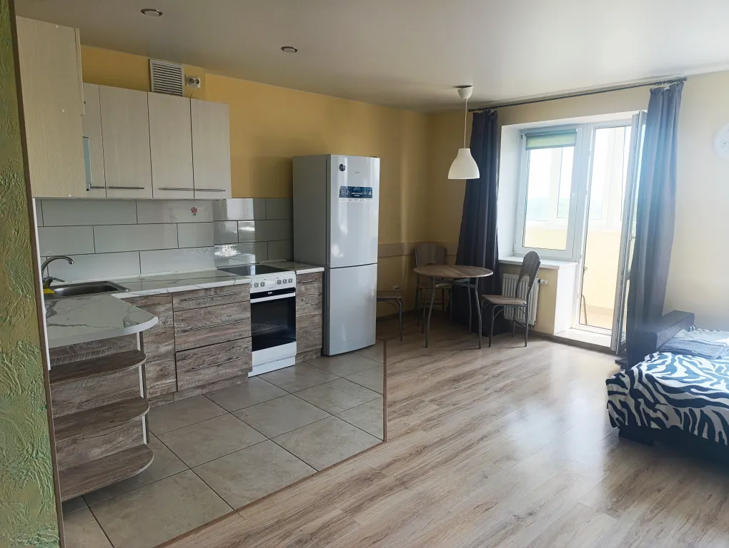 Студия с видом на реку