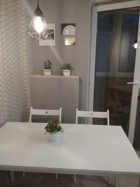 Двухкомнатная уютная квартира в шаге от площади и северного вокзала