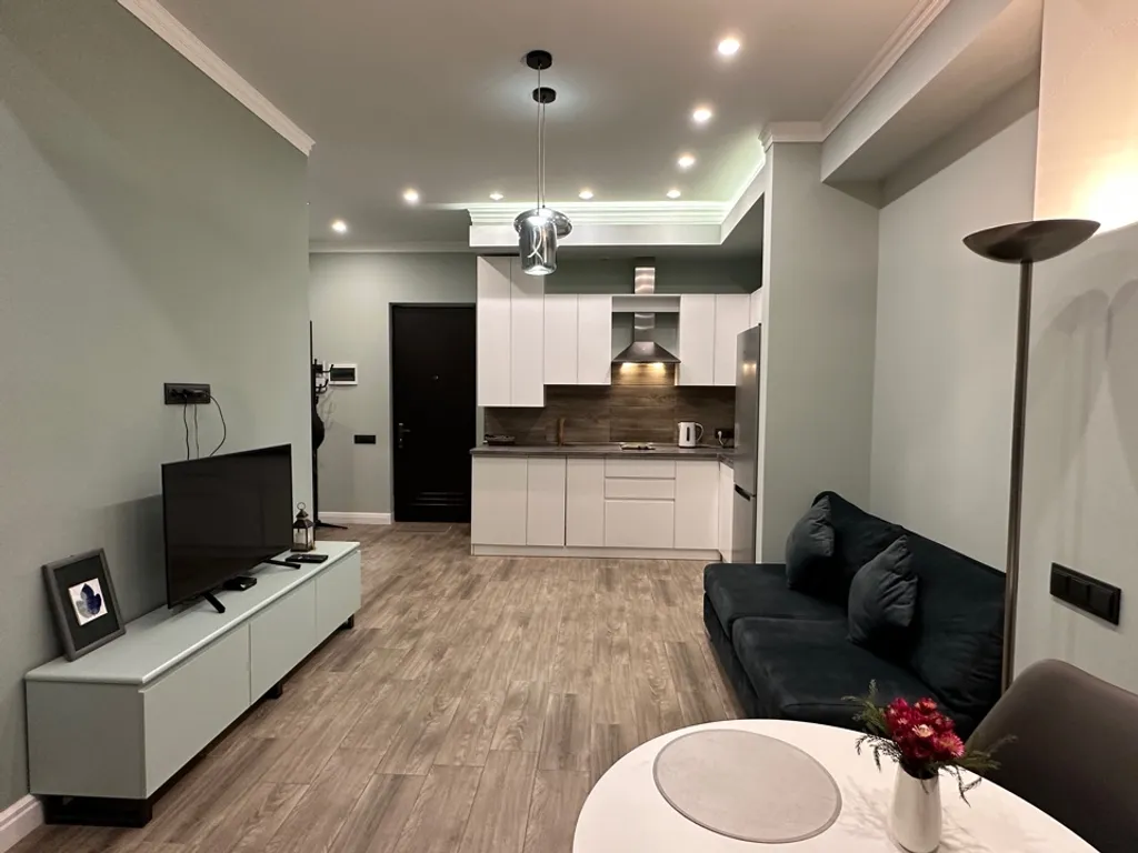 Красивая двухкомнатная квартира в центре города — аренда посуточно в Ереван