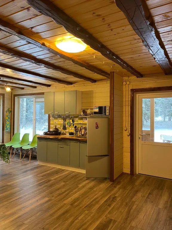 Коттедж в 100 метрах от озера