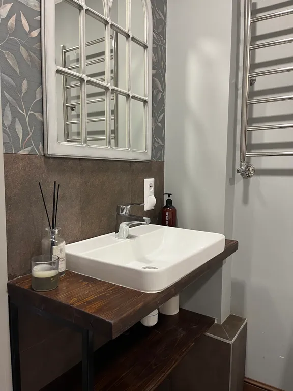 Однокомнатная на въезде в город