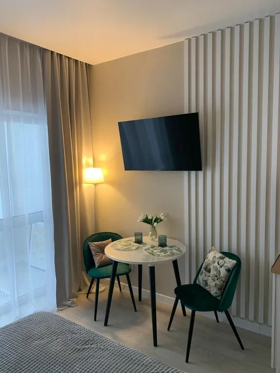 Красивая, новая, уютная студия недалеко от моря