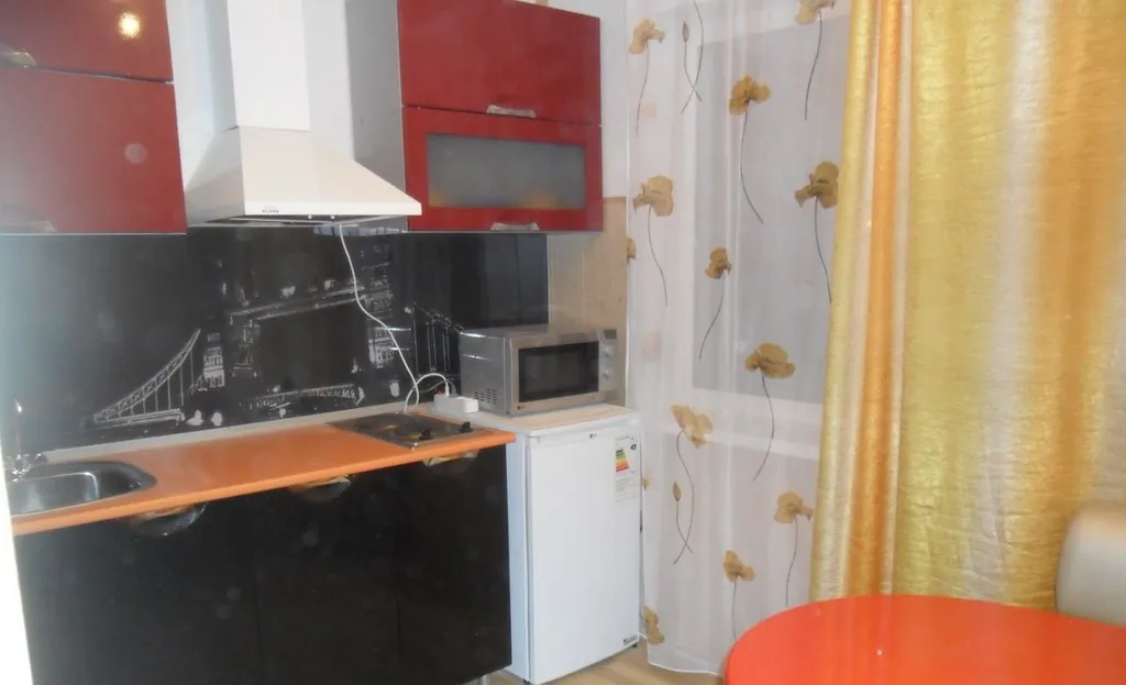 Уютная квартира со всей мебелью и бытовой техникой