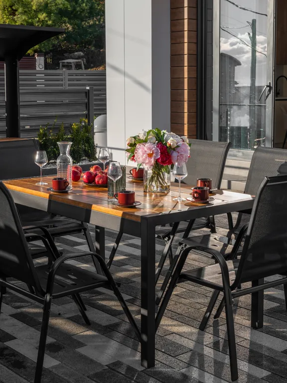 Уютный коттедж "Гранат" с бассейном и мангальной зоной