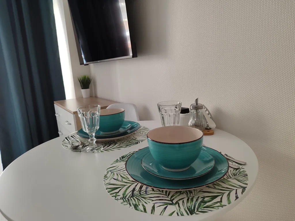 На берегу моря уютная новая студия