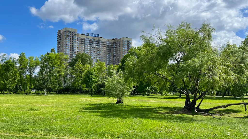 Уютная квартира у парка вблизи Вредена