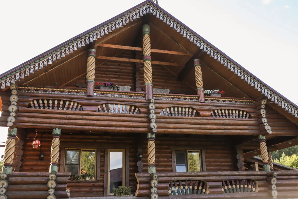 Дом Терем в усадьбе Галат