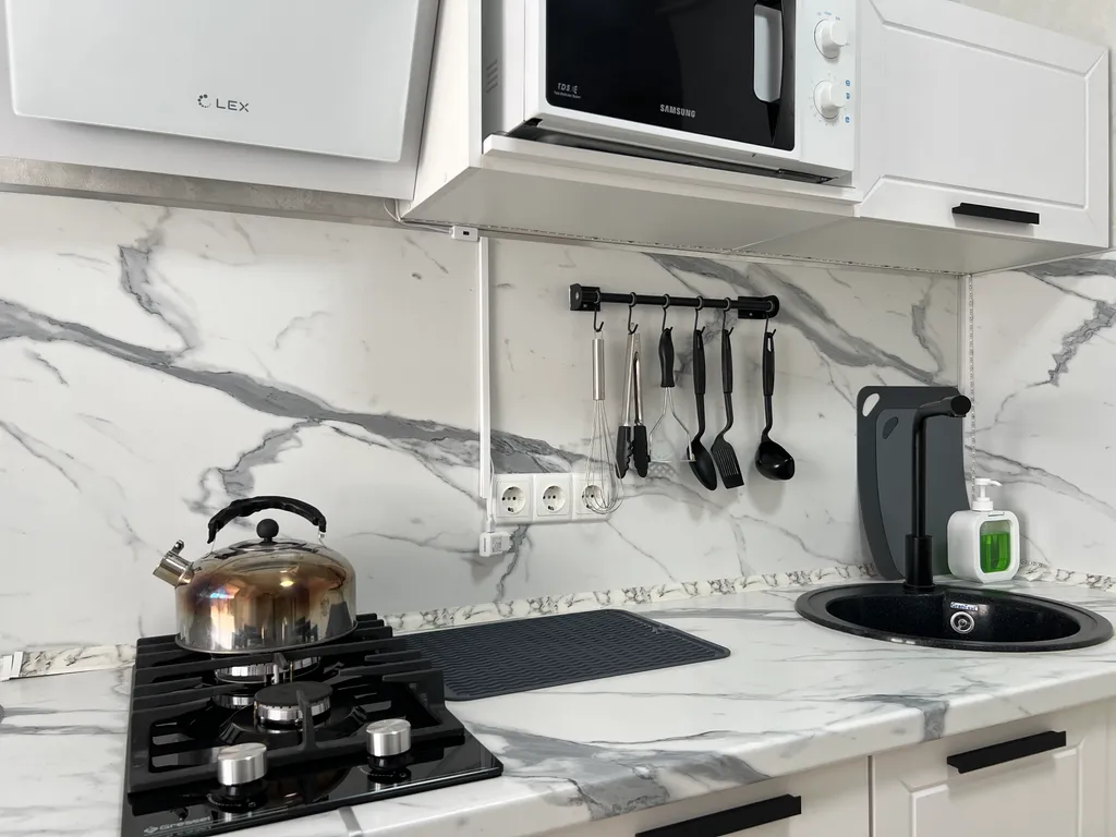 Квартира Квартира 1 к.кв пляж 10 мин рядом Парк Победы Херсонес не берем плату за уборку — Севастополь