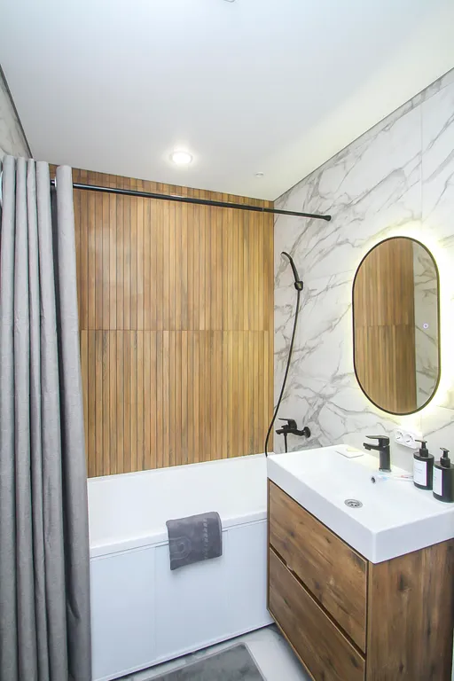 Современная студия в центре Сургута