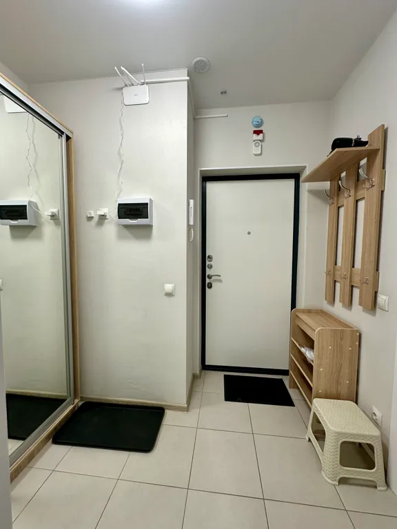 Студия с кроватью и дизайнерким ремонтом