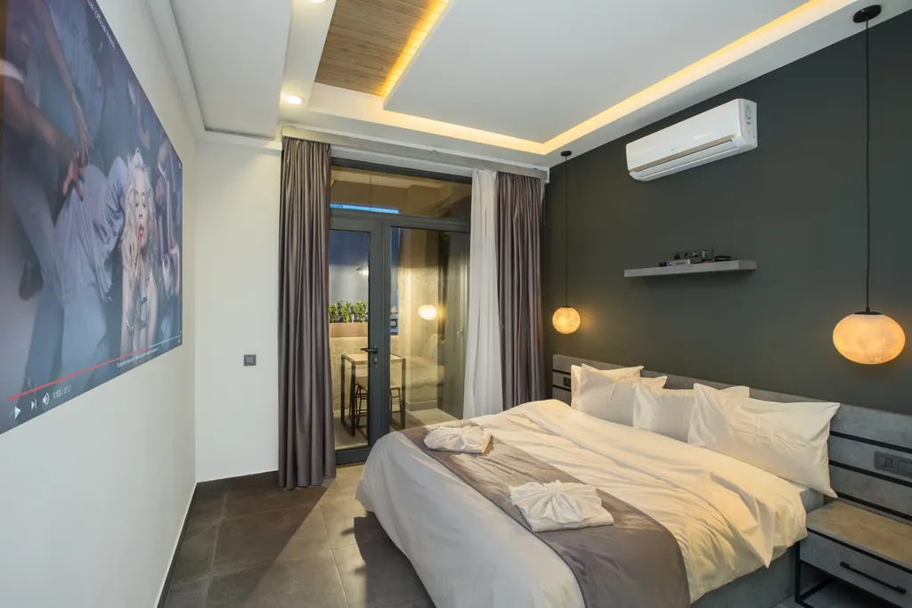 Квартира в стиле 50 оттенков серого в центре города