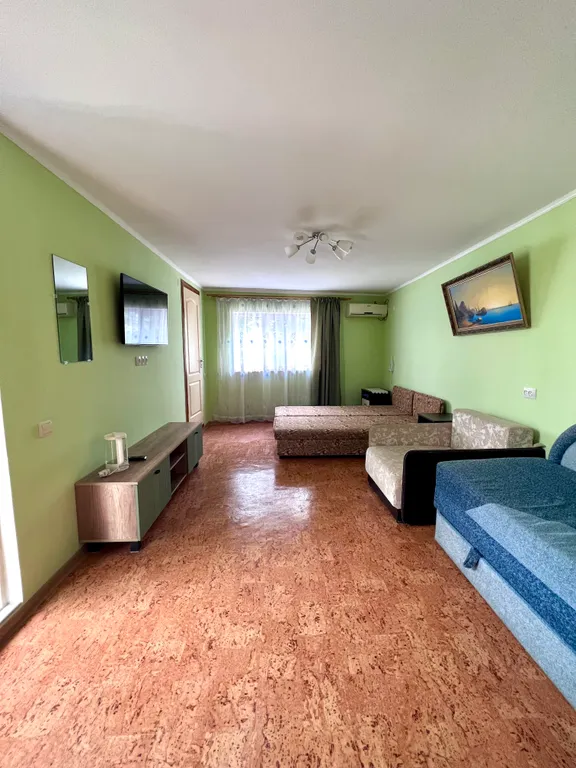 Семейный улучшенный номер-студия со своей кухней