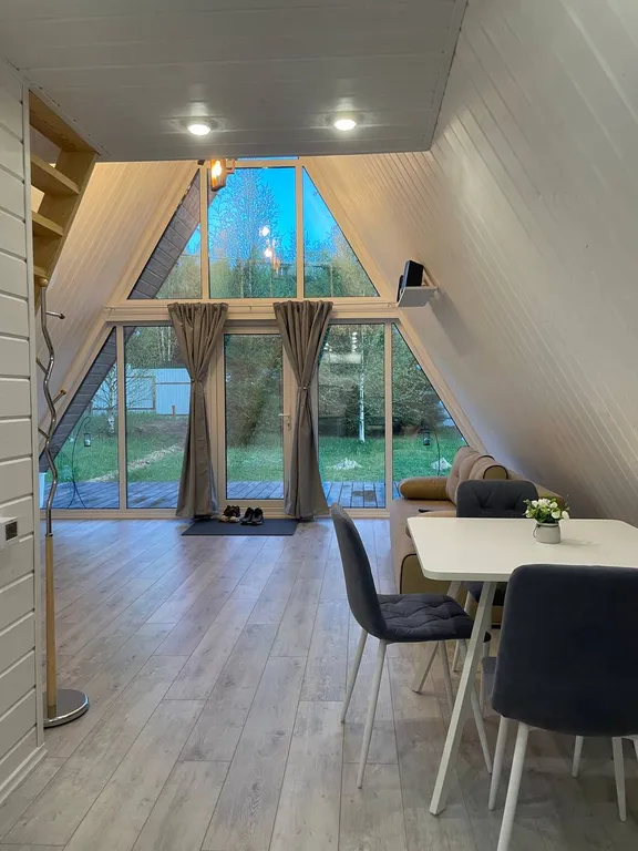 А-фрейм у леса