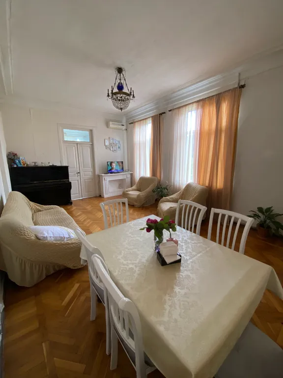 Коттедж Дом в центре — аренда посуточно в Сухум