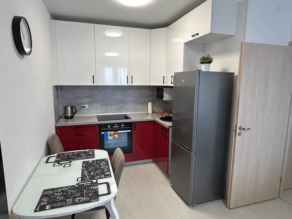 Уютная 2-х комнатная квартира с красивым видом из окна — аренда посуточно в Петрозаводск