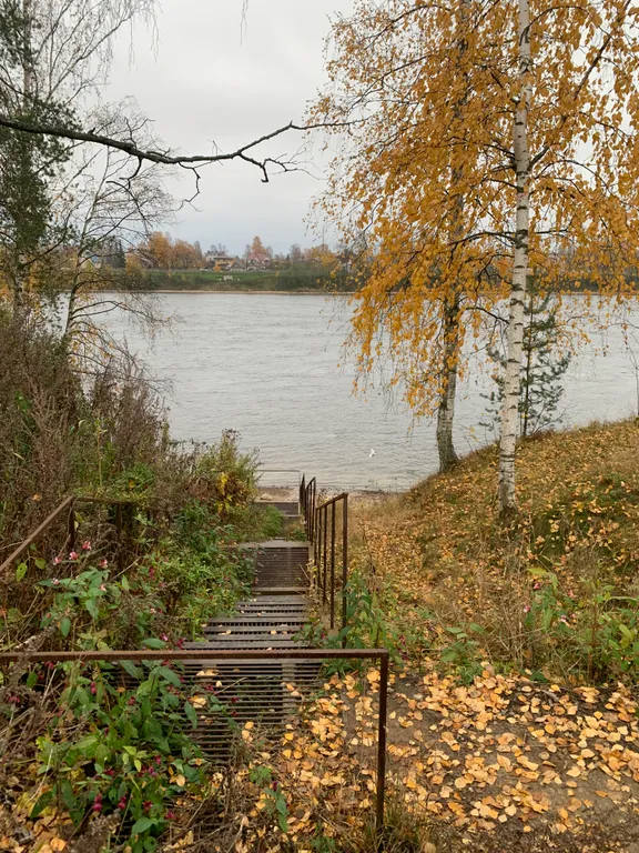 Коттедж Домик у Невы — поселок имени Свердлова