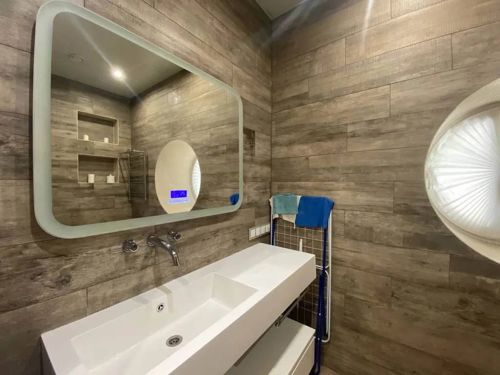 Квартира Уютная трёхкомнатная квартира с видом на Неву — Санкт-Петербург