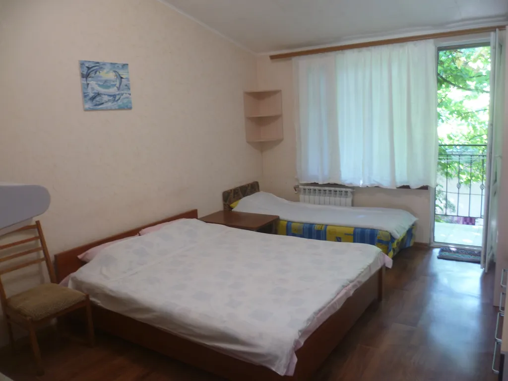 Студия Беш Чам