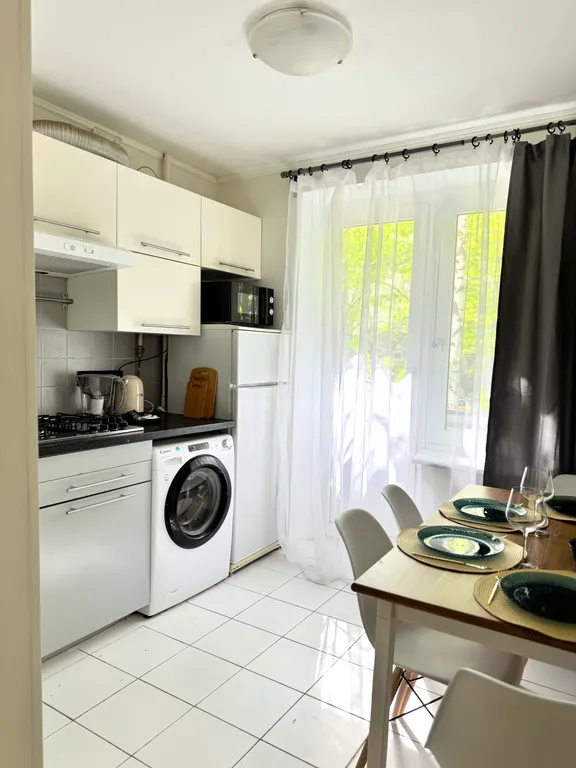 Квартира Светлые апартаменты в центре, с новым ремонтом и 10 минутах от метро — Москва