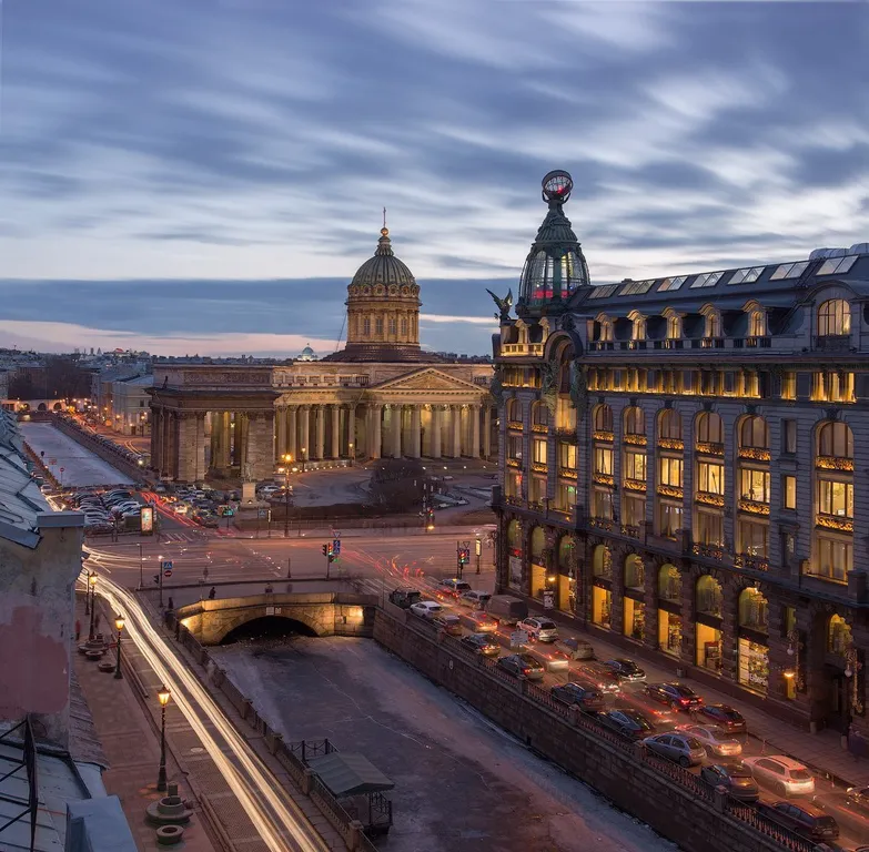 Квартира Квартира в доме Строгановых. — Санкт-Петербург