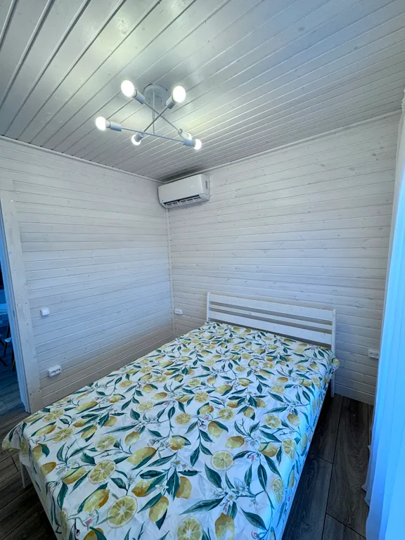 Коттедж Коттедж Barn House на берегу моря — Кучугуры