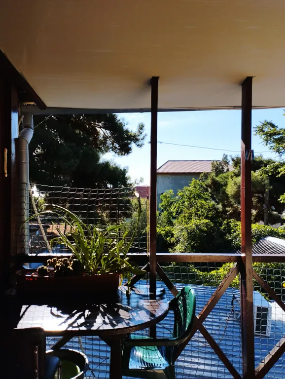 Уютная маленькая комната с балконом, близко к морю