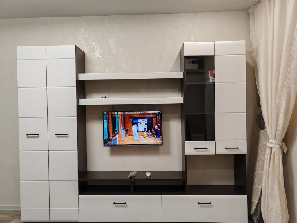 Видовая 1-комнатная квартира с дизайнерским ремонтом