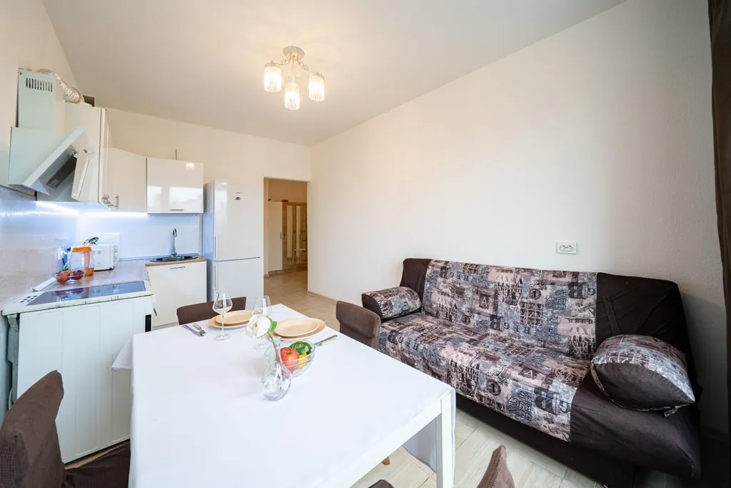 Квартира Квартира Евротрёшка в новом ЖК в английском стиле — Бугры