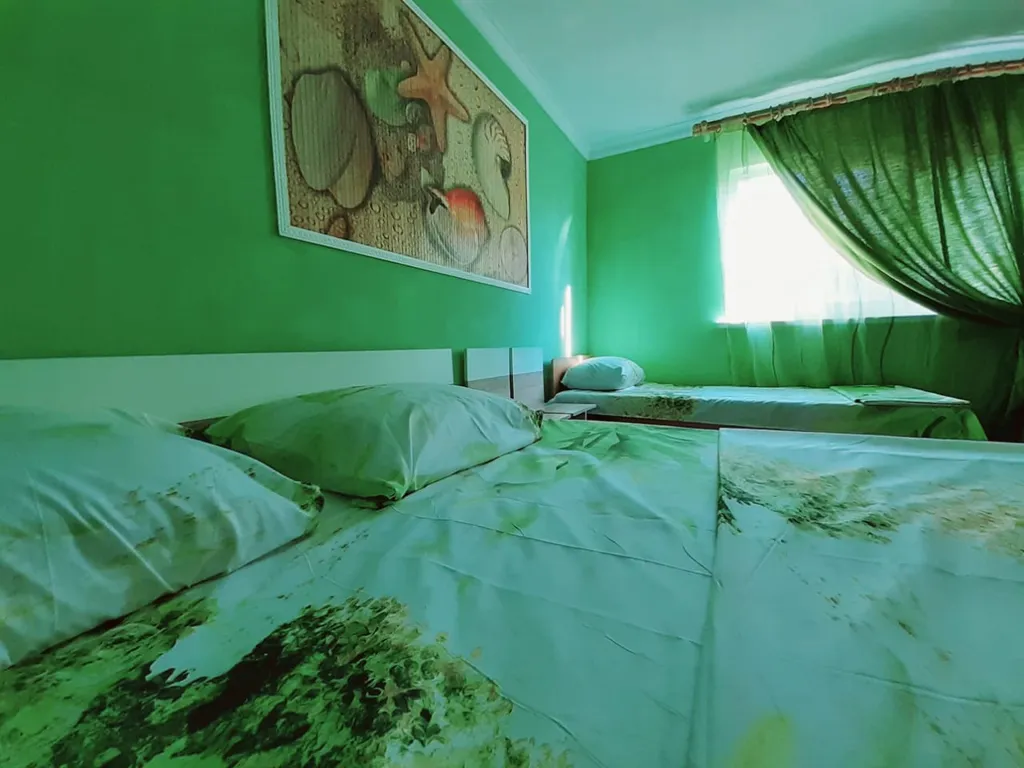 Номер на две спальни