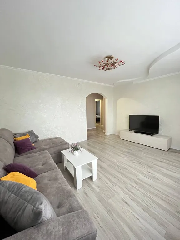 Уютная 3-комнатная квартира в историческом центре города — аренда посуточно в Пинск