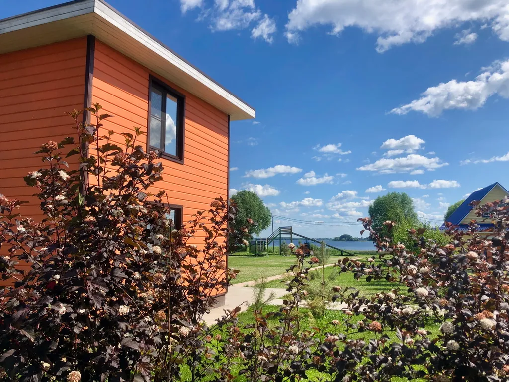 Коттедж 5-комнатный Дом — Луга