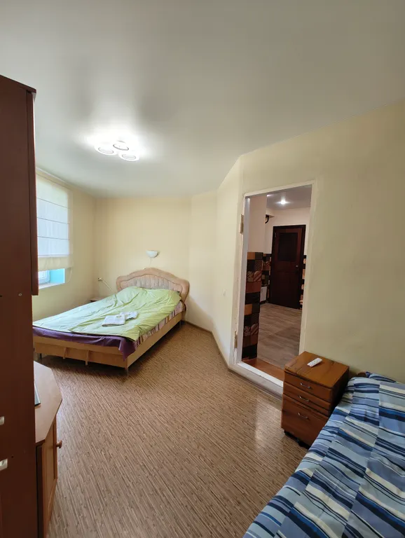 Большая двухкомнатная квартира в центре