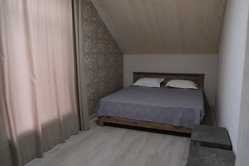 Современный дом у моря