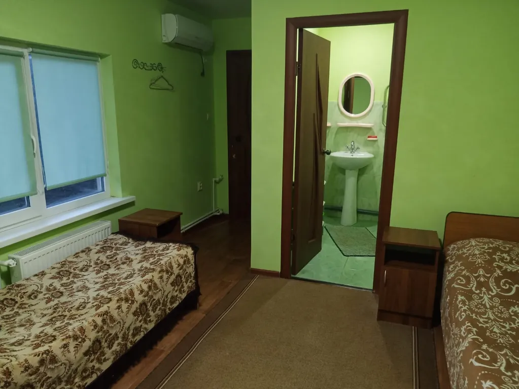 Квартира Уютная комната со всеми удобствами — аренда посуточно в Тамань