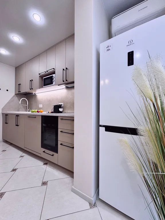 Квартира Квартира в ЖК Бизнес класса с бассейном, парковой и в 3 минутах от моря — Адлер