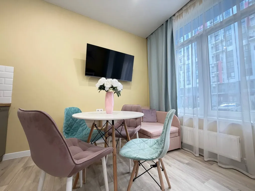 Уютная студия для трех гостей